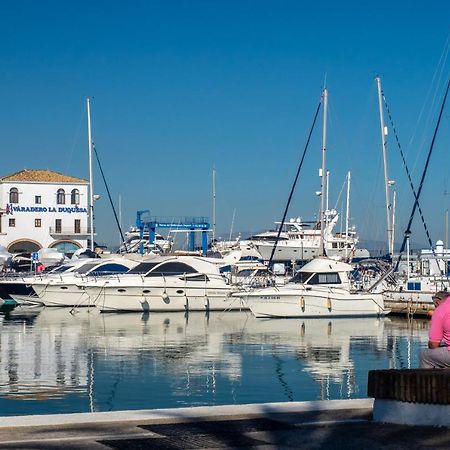 Frontline Beach Apartment Marina Real 5009 Манільва Екстер'єр фото
