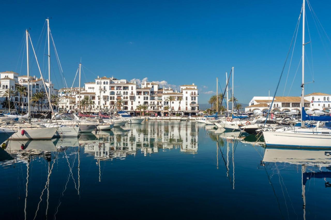 Frontline Beach Apartment Marina Real 5009 Манільва Екстер'єр фото